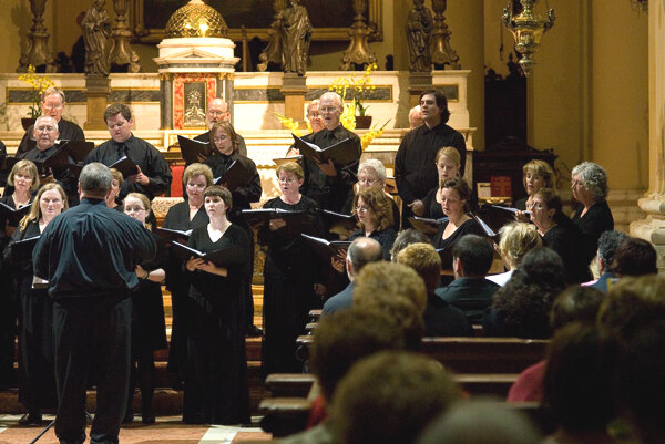 The Chorale performs at Valleggio Sul Mincio