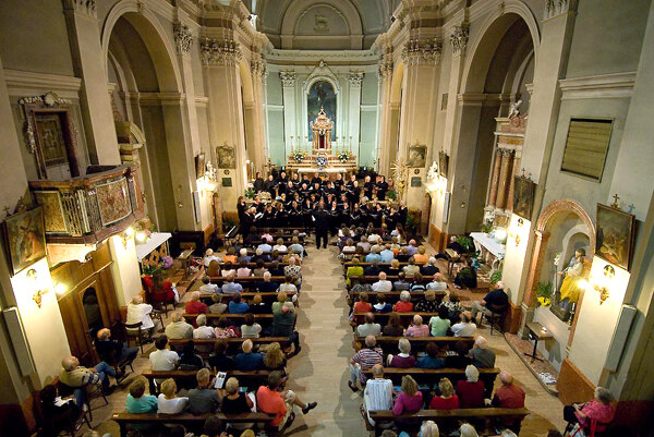 Performance at San Zeno di Montagna